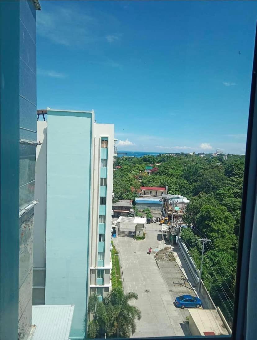 Aliste Suites Marina Spatial Dumaguete City Exterior foto